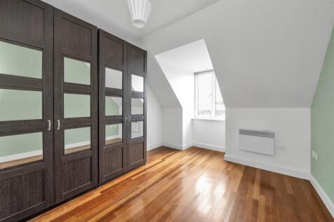 90-benedictine-House-03.jpg