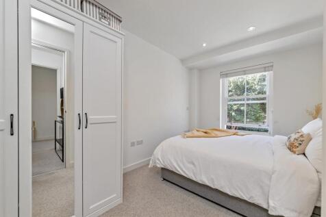 5OakTreeGardens-57.jpg
