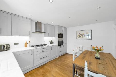 10-Dalton-Street-05.jpg