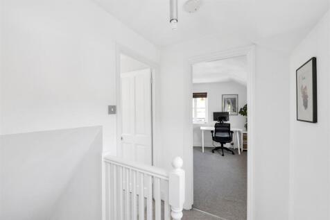 10-Dalton-Street-09.jpg