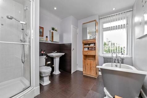 1RamsburyRoad-42 bathroom.jpg
