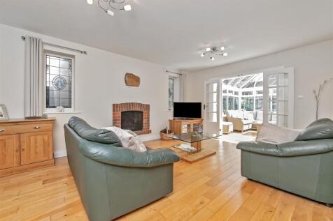 211ParkStreetLane-28.jpg