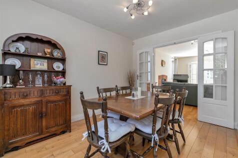 211ParkStreetLane-25.jpg