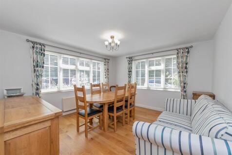 43WestminsterCourt-18.jpg