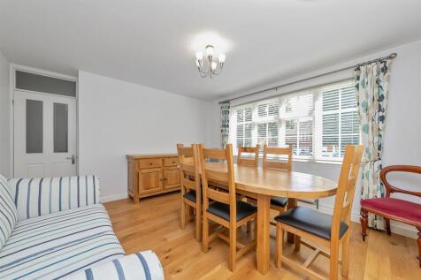 43WestminsterCourt-19.jpg