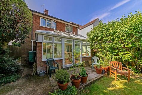 9CambridgeRoad-33.jpg