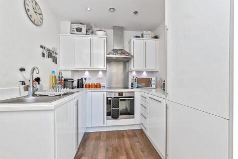 30RomaHouse-18.jpg