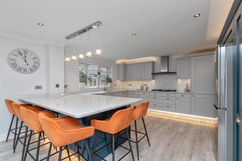 3ElderberryClose-33.jpg