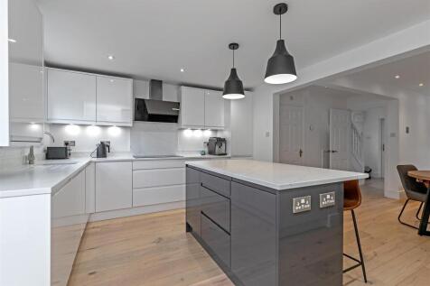 20GoldsmithWay-31.jpg