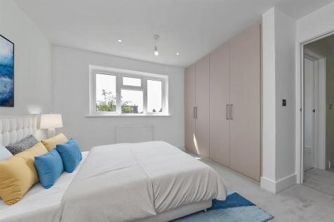 1BirchTreeGardens-45 - Bedroom - Standard - 1.jpg