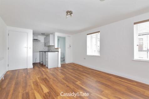 1 D&#39;Ennis Court-12.jpg