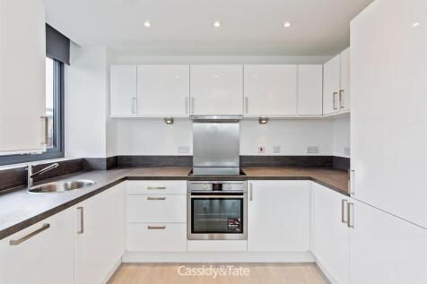 38 Somerville Court-17.jpg