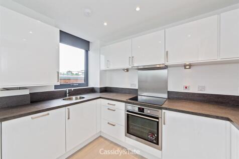 38 Somerville Court-15.jpg