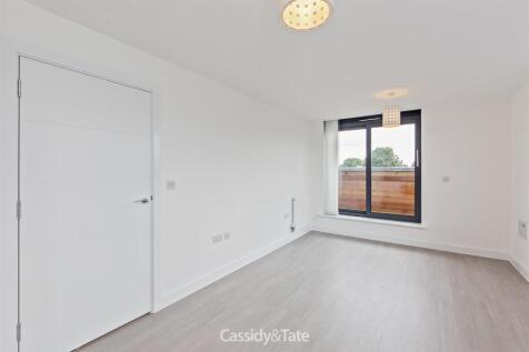 38 Somerville Court-16.jpg