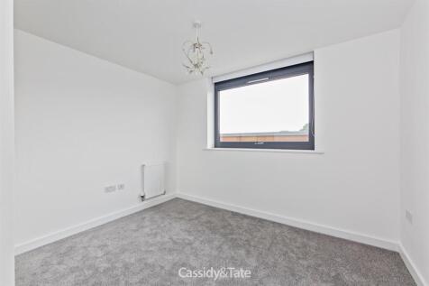 38 Somerville Court-7.jpg