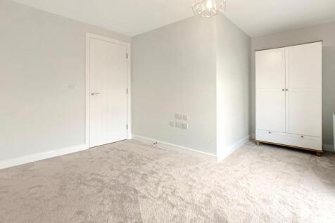 Unfurnished Bedroom 3