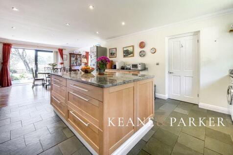 Kitchen-Breakfast Room