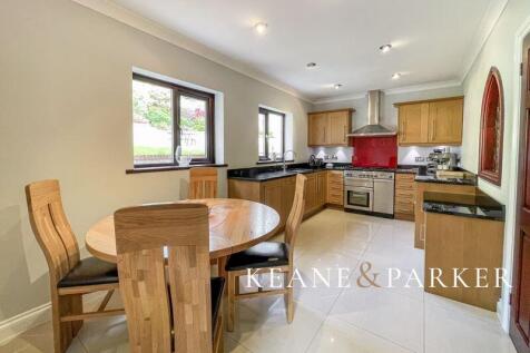 Kitchen-Breakfast Room