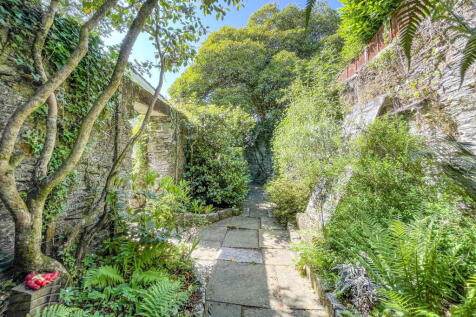 Property Image 38