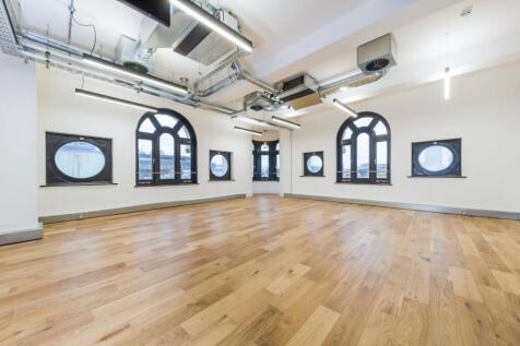 hall 13.jpg