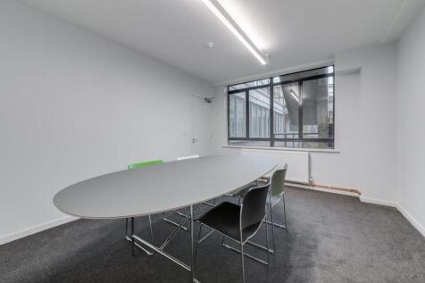 OFFICE 11.jpg