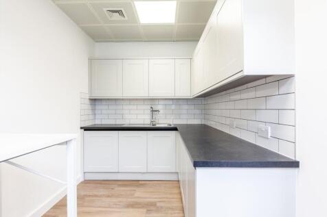 1921 Great Portland Street  3rd Floor 18.jpg