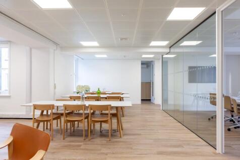1921 Great Portland Street  3rd Floor 05.jpg