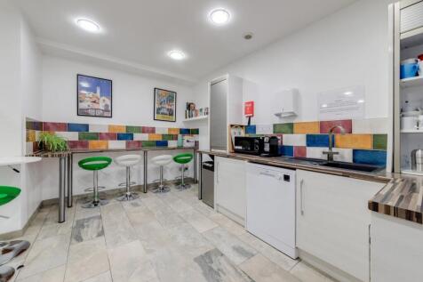 KITCHEN1.jpg
