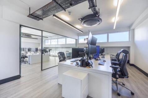 office 2.jpg