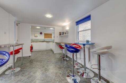 KITCHEN2 1.jpg