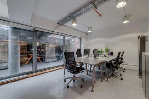 OFFICE 10.jpg