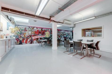 KITCHEN  DINING 1.jpg
