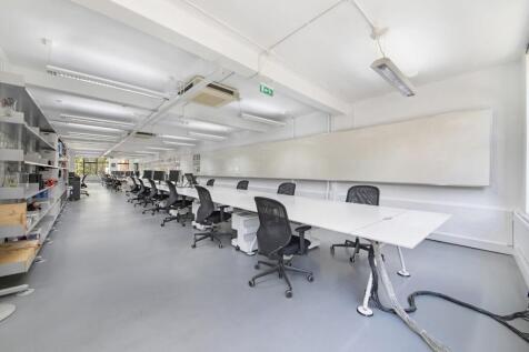 OFFICE 9.jpg