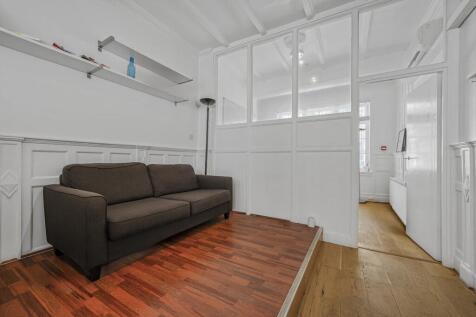 office 13.jpg
