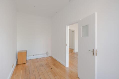 37 Foley Street12.jpg