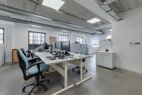 OFFICE 8.jpg