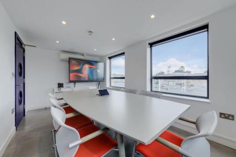 OFFICE 13.jpg