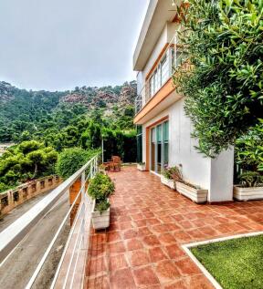Property Image 28