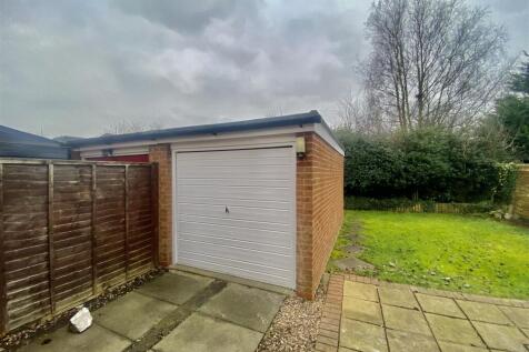 GARAGE.jpg