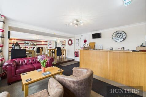 Bar/Reception