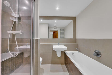 Cobham flat B-12