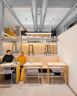 On-site cafe Mother