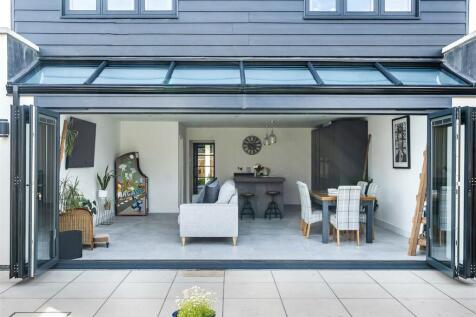 Bi-folds.jpg