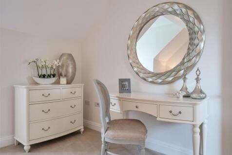 Show Home Dressing Area.jpg