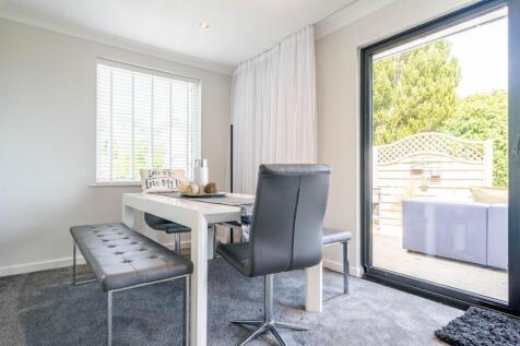 SITTING DINING ROOM