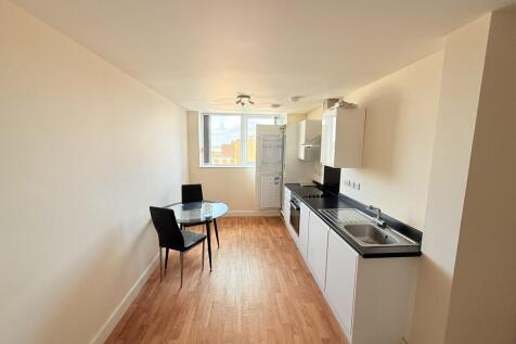Kitchen Pic 2