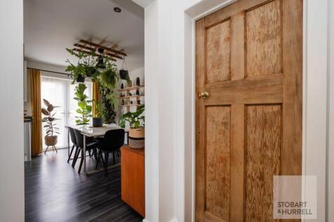 Hallway To Kitchen Diner
