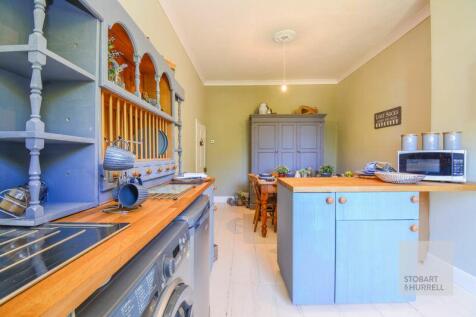Kitchen into Dining Area 