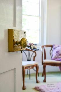 Bedroom Feature 