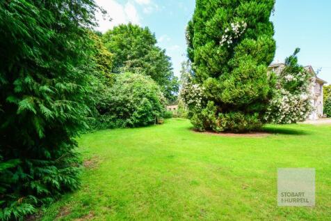 Communal Gardens 